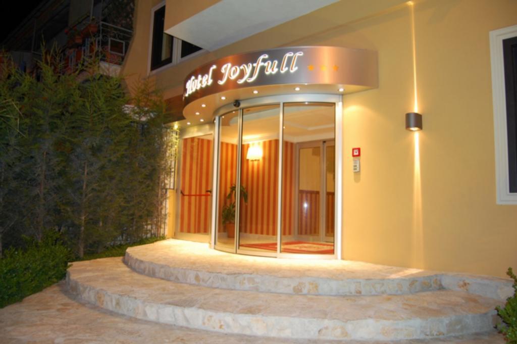 Hotel Joyfull Napoli Bagian luar foto